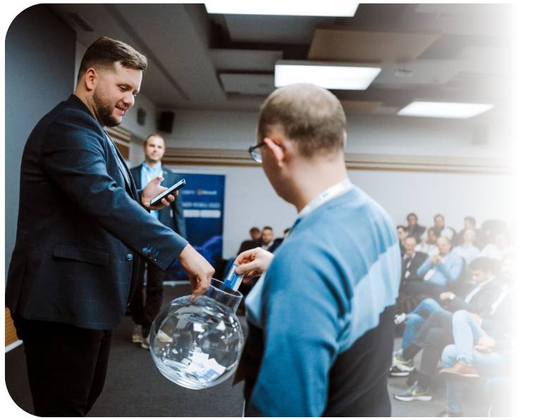 Losowanie na konferencji