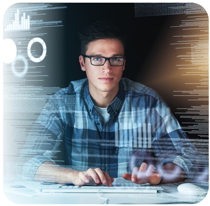 Technik sprawdzający komputer